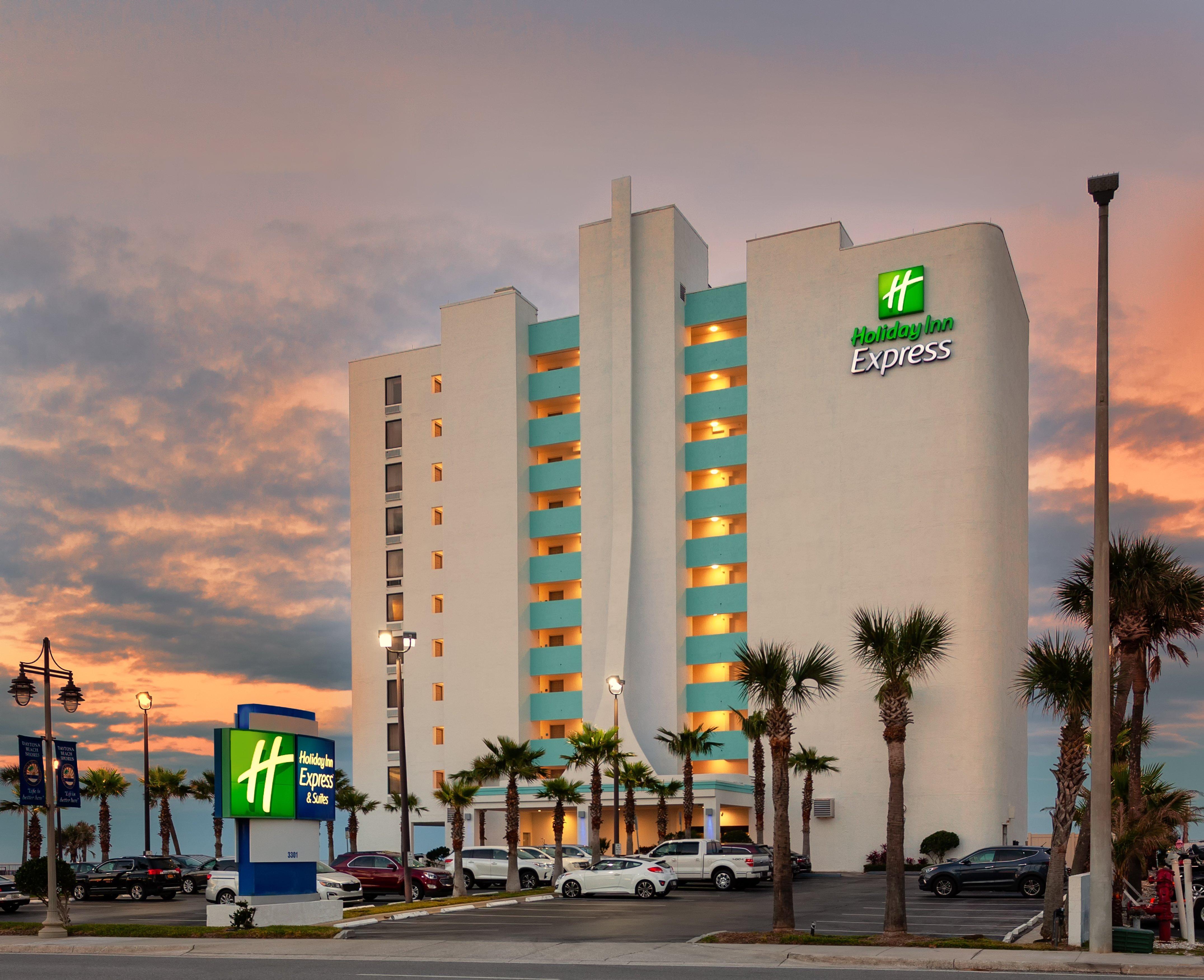 Holiday Inn Express & Suites Oceanfront Daytona Beach Shores By Ihg Kültér fotó
