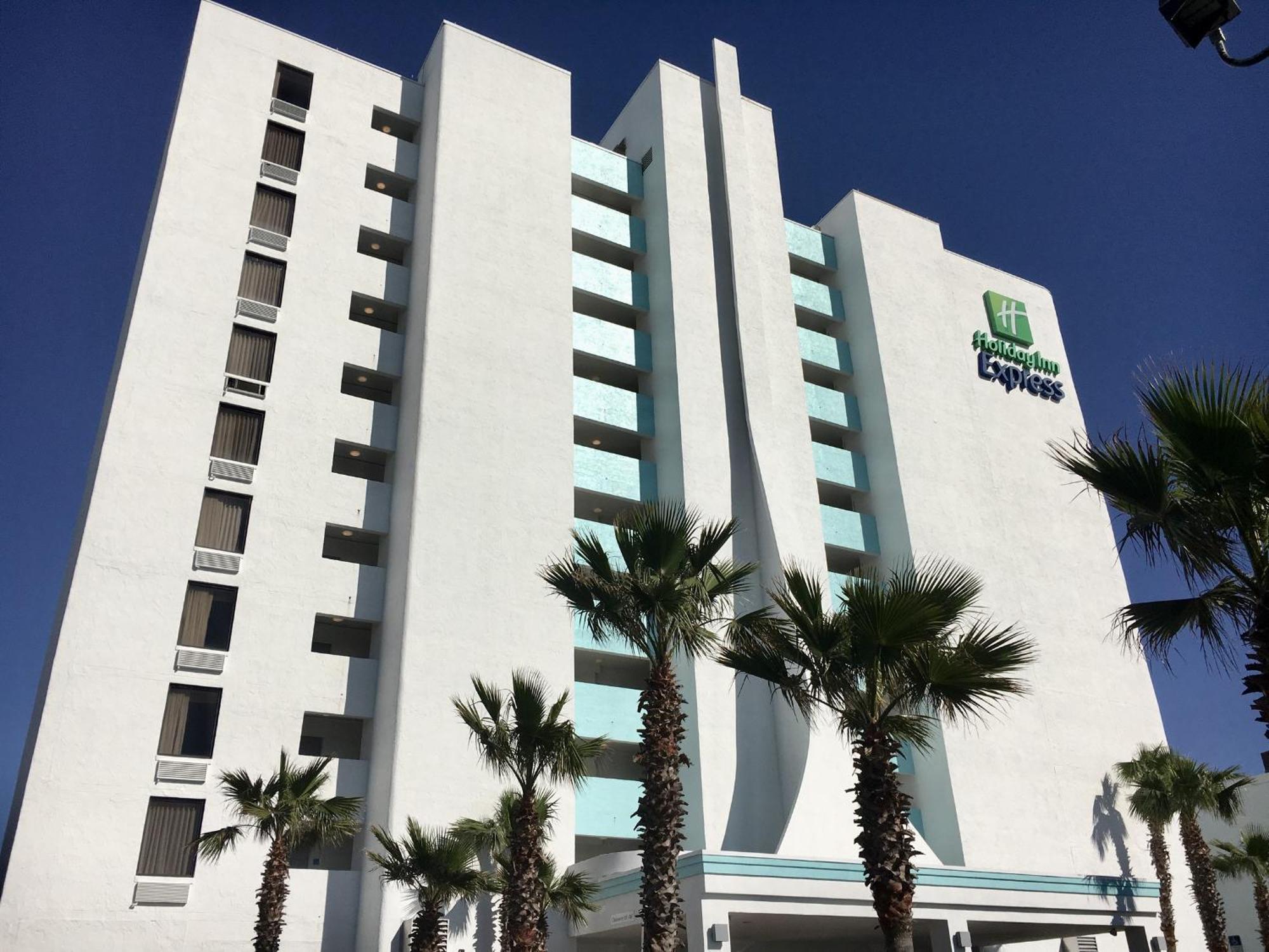 Holiday Inn Express & Suites Oceanfront Daytona Beach Shores By Ihg Kültér fotó