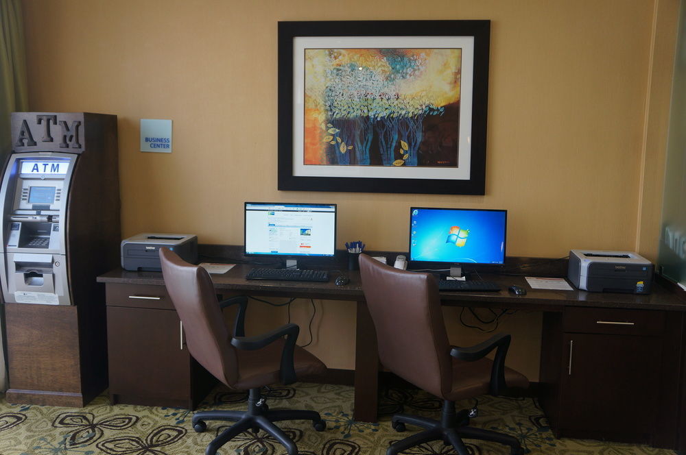 Holiday Inn Express & Suites Oceanfront Daytona Beach Shores By Ihg Kültér fotó